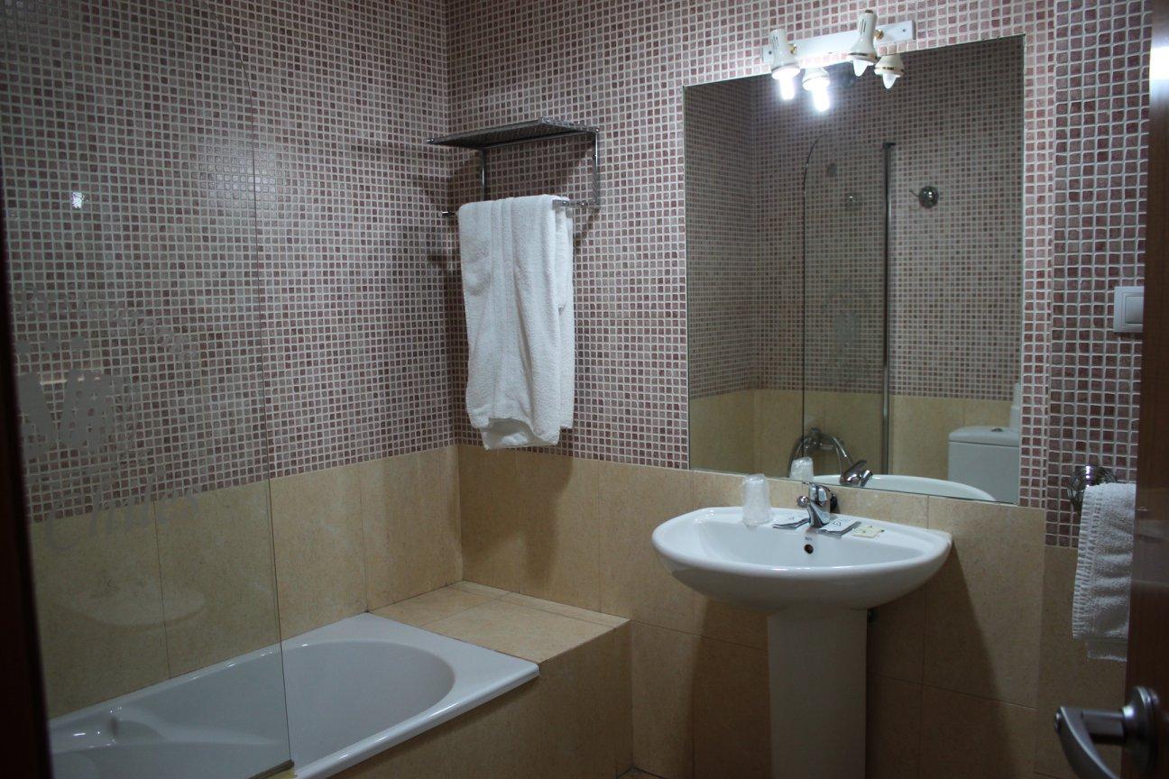 Hotel Los Chiles Villanueva Del Arzobispo Eksteriør billede