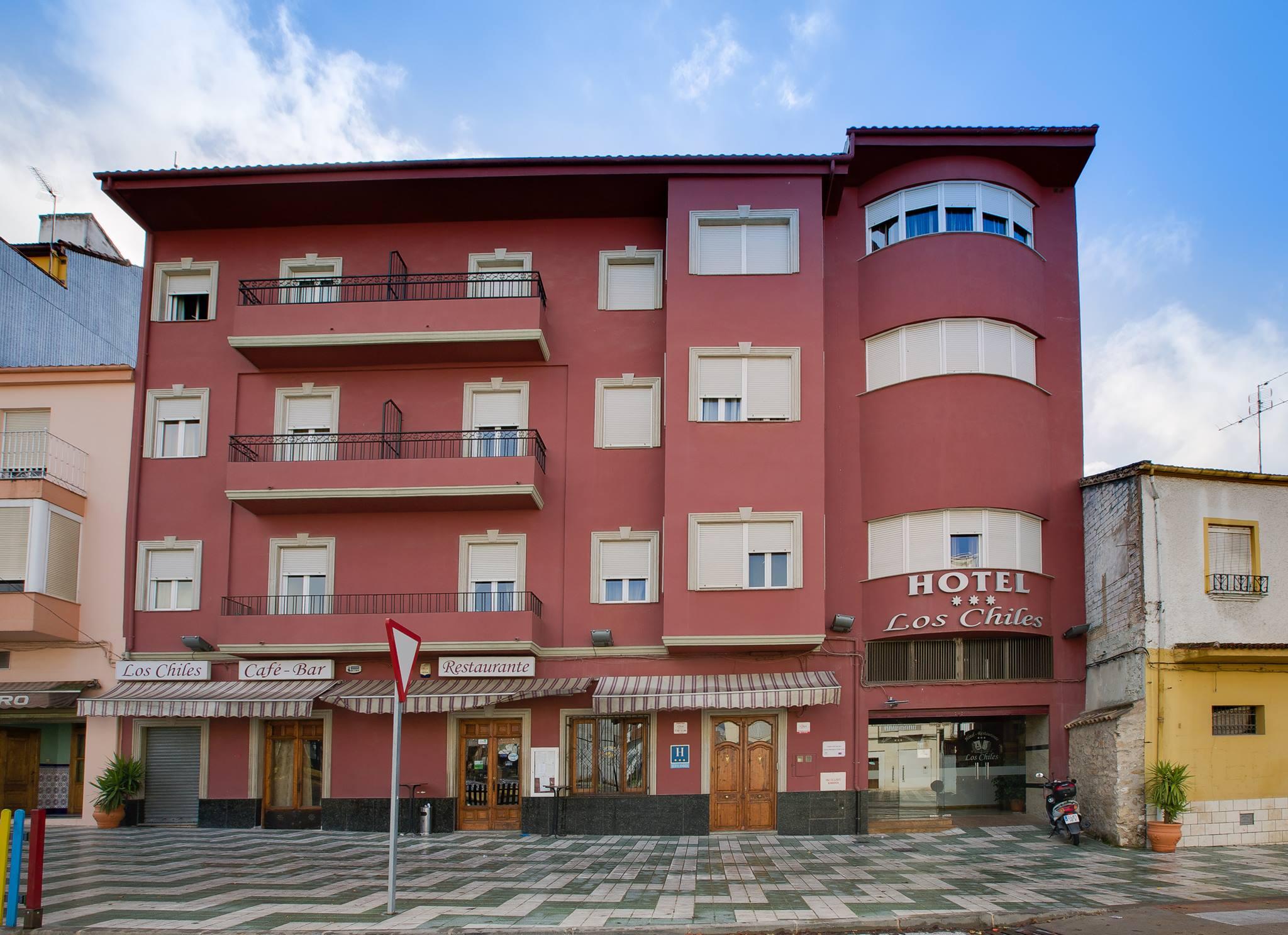 Hotel Los Chiles Villanueva Del Arzobispo Eksteriør billede