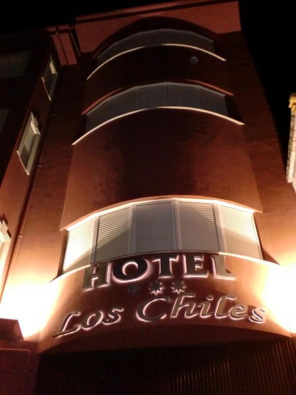 Hotel Los Chiles Villanueva Del Arzobispo Eksteriør billede